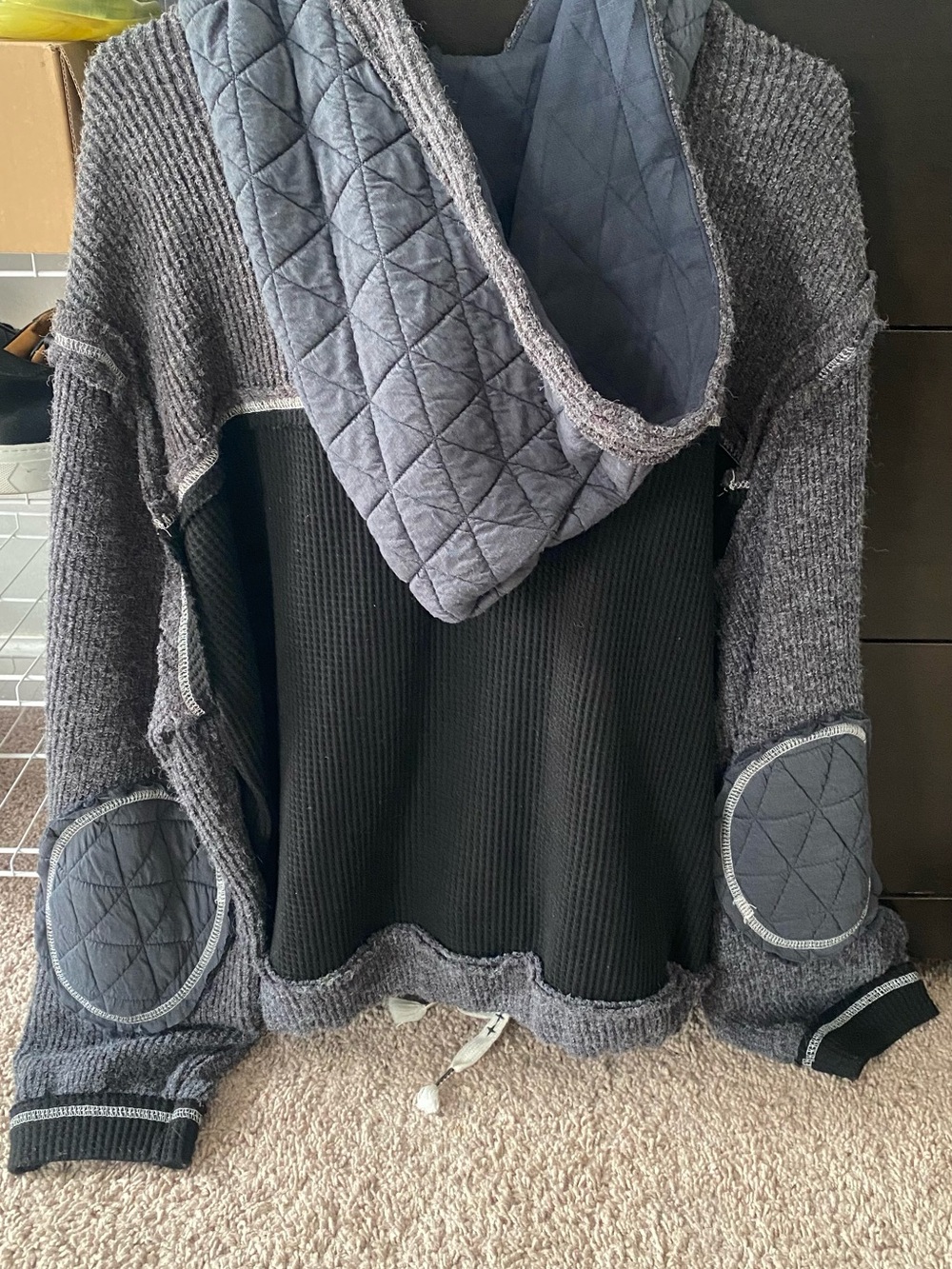 POL Black and Cream Mixed-Fabric Hooded Cardigan - Picture 2 of 3